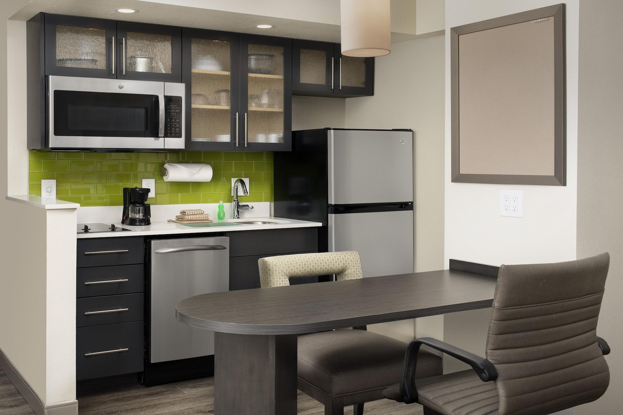 Candlewood Suites Alexandria West By Ihg מראה חיצוני תמונה