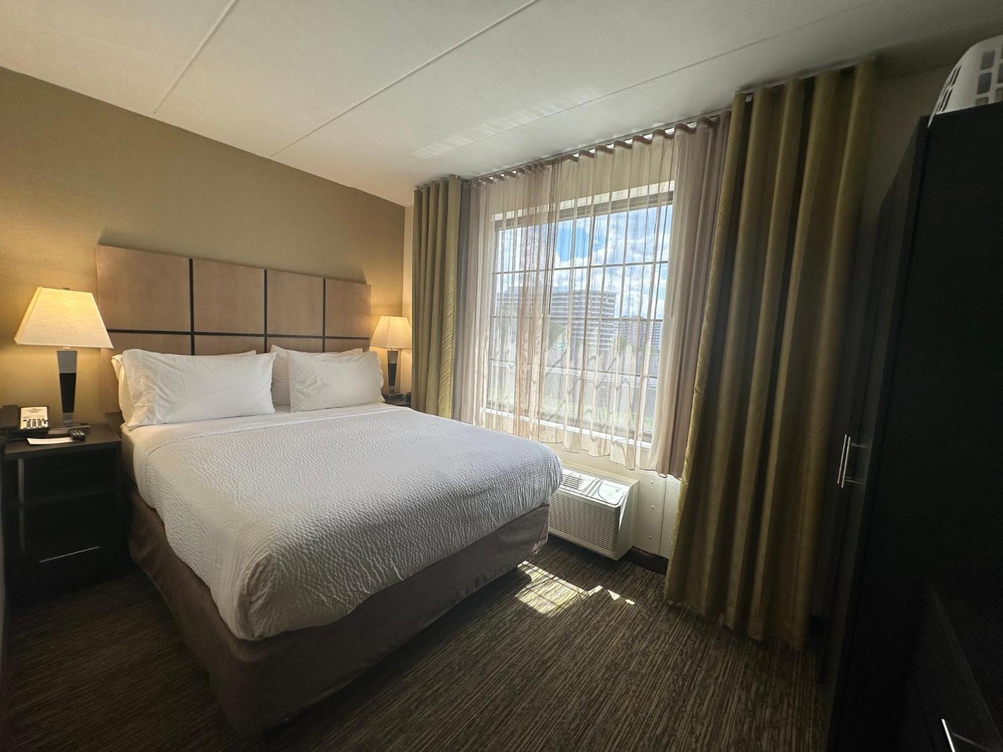 Candlewood Suites Alexandria West By Ihg מראה חיצוני תמונה